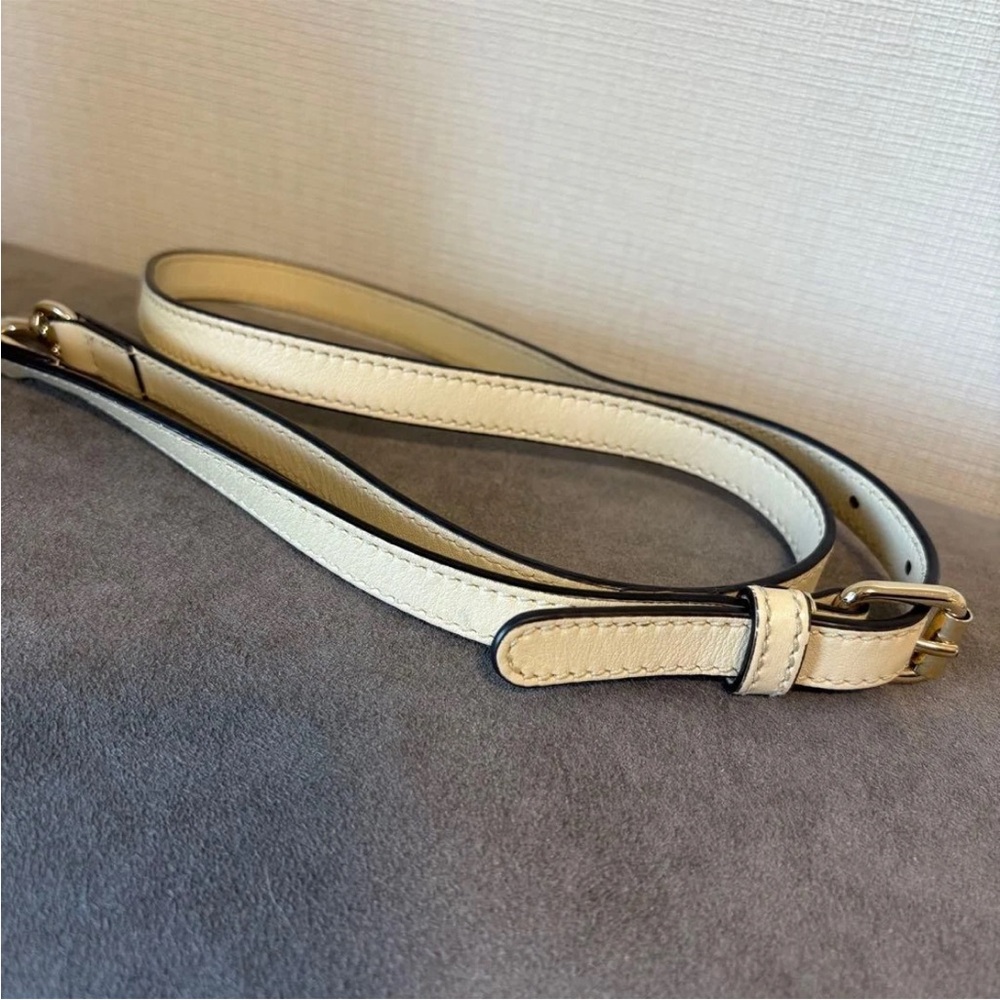 Gucci Cream Handbag - Picture 13 of 14